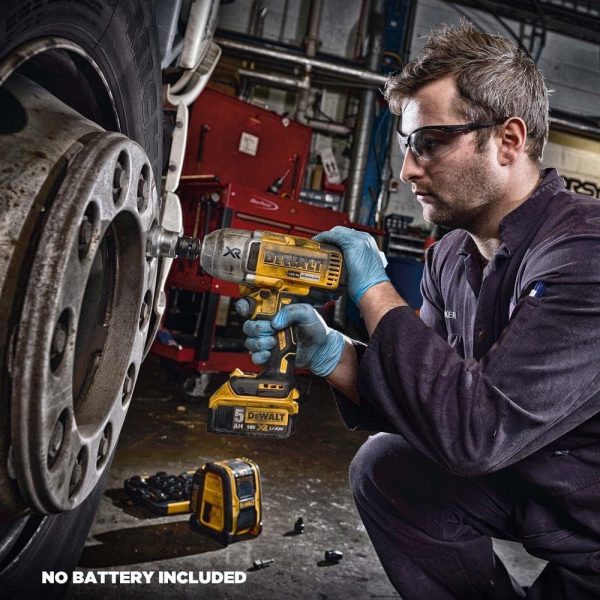 DEWALT Boulonneuse à Chocs Brushless 18V XR 5Ah Li-Ion - Clé à Chocs sans Fil avec Lampe LED et Carter en Magnésium - 2400imp/min - 3 Vitesses (0-400/1200/1900tr/min) - 610W DCF899N-XJ