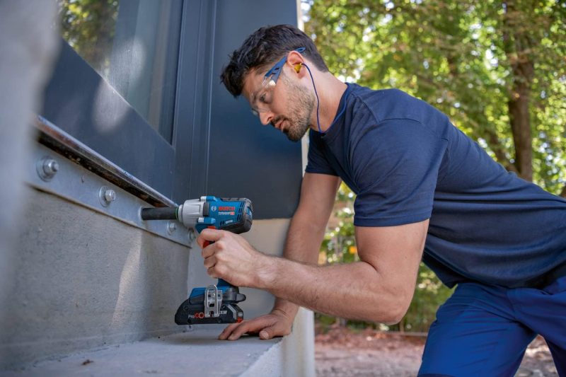 Bosch Professional boulonneuse sans-Fil GDS 18V-450 HC (Couple de Serrage 450 Nm, Couple de desserrage 800 Nm, avec 2 Batteries 5,0 Ah, L-BOXX)