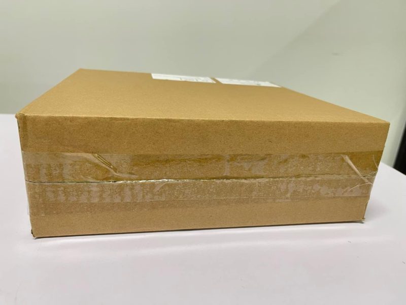 ESSGOO Clé à Chocs Sans Fil Brushless, 550Nm Boulonneuse a Choc Electrique avec Deux Batteries 4.0Ah 21V, Visseuse à chocs Fréquence dimpact 3000 IPM/ 3300RPM, avec 5 Douilles à Chocs 27PCS
