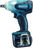 Makita Clé à choc avec 2 battes de 3,0 Ah et chargeur DC18RC